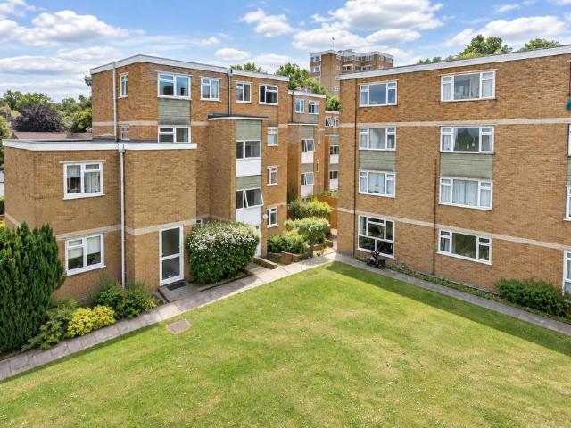 Effingham Court, Constitution Hill. 2 bed apartment to rent £1,475 pcm £340 pw