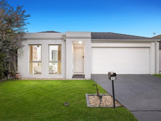 Effortless Modern Living in a Prime Location