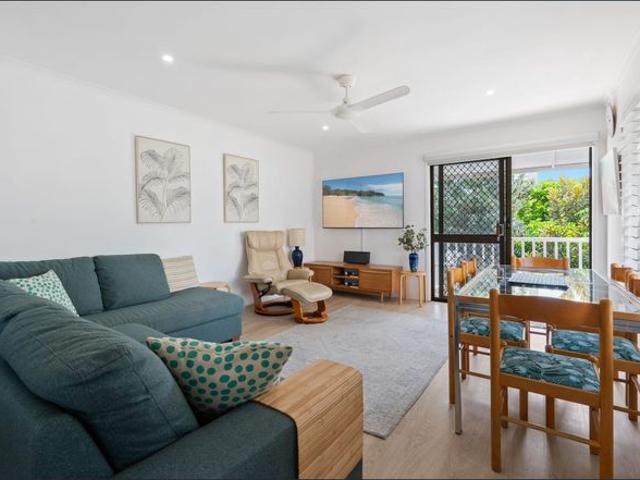 Effortless Beachside Living in a Prime Coastal Pocket 3 Months Only