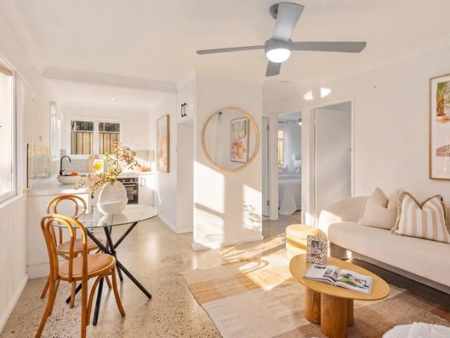 Effortless Beachside Living: Ideal First Home or Premium Investment