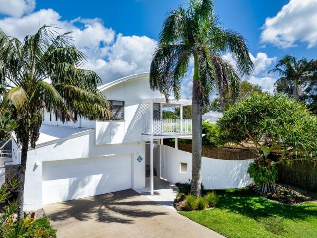 Effortless Coastal Living Just Steps to the Sand