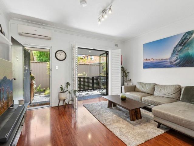 Effortless Coastal Living with a North Aspect