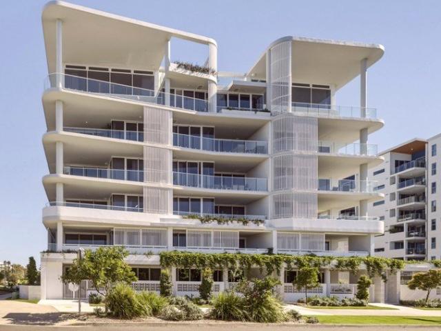 Effortless Coastal Luxury in the Award Winning Oasis Residences