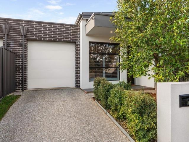 Effortless Comfort and Style on Egmont Avenue