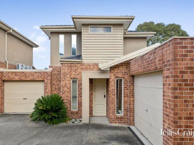 Effortless contemporary lifestyle in a prized parkside setting