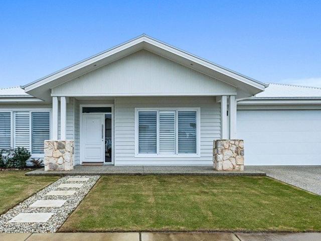 EFFORTLESS CONTEMPORARY LIVING!