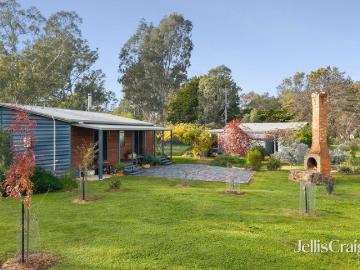 Effortless country living on just over five picturesque acres