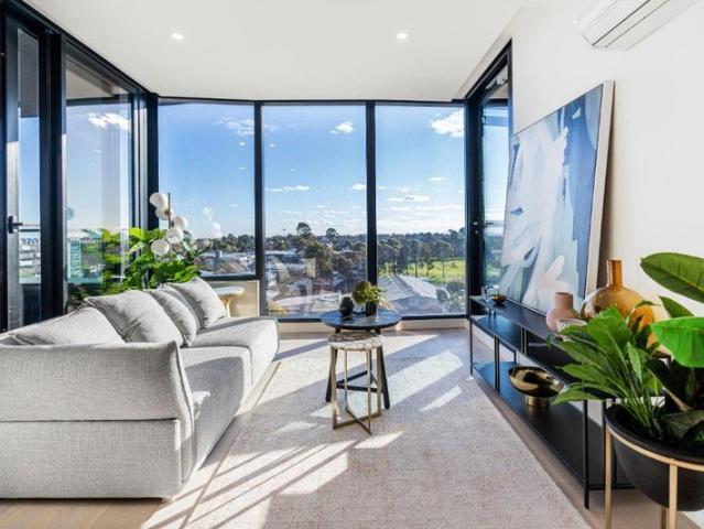 Effortless Elegance with Panoramic City Views