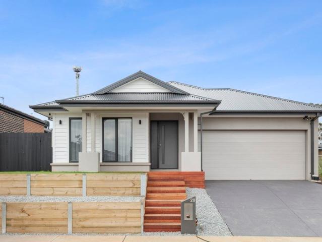 Effortless Fusion Of Contemporary, Practical Living