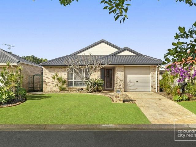 Effortless Family Living 5 Minutes to the Beach!