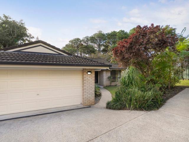 Effortless Family Living In Central Boambee East Location