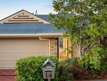 Effortless Family Living in a Convenient Location