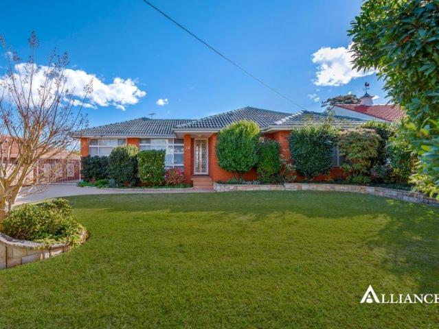 Effortless Family Living in a Peaceful Cul de Sac