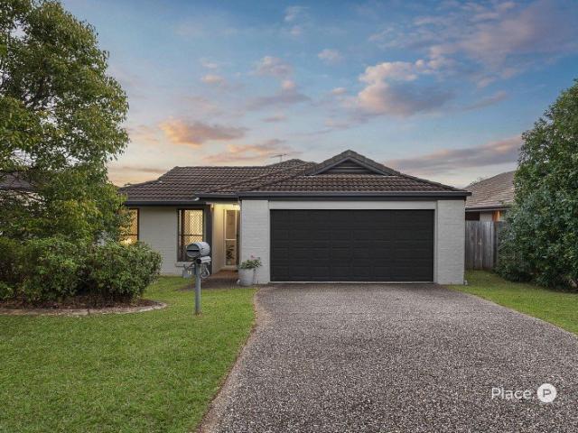 EFFORTLESS FAMILY LIVING IN PRIME UPPER KEDRON POCKET