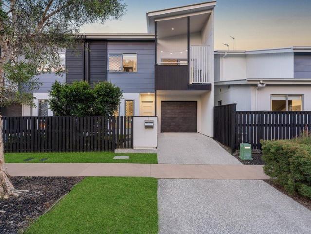 Effortless Family Living in the Heart of Bells Reach