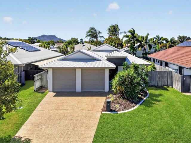 Effortless Family Living in the Heart of Idalia
