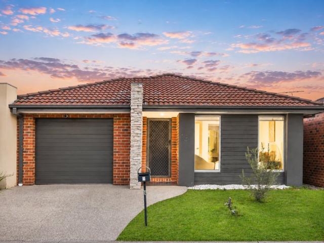 Effortless Family Living in the Heart of Point Cook