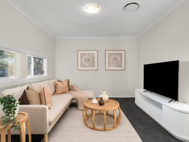 Effortless family living with side access in prestigious Emerald Hills