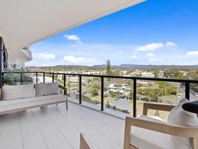 Effortless Holiday Lifestyle By The Beach With The Option To Buy Fully Furnished
