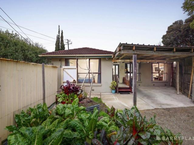 Effortless Living With Exceptional Outdoor Entertaining
