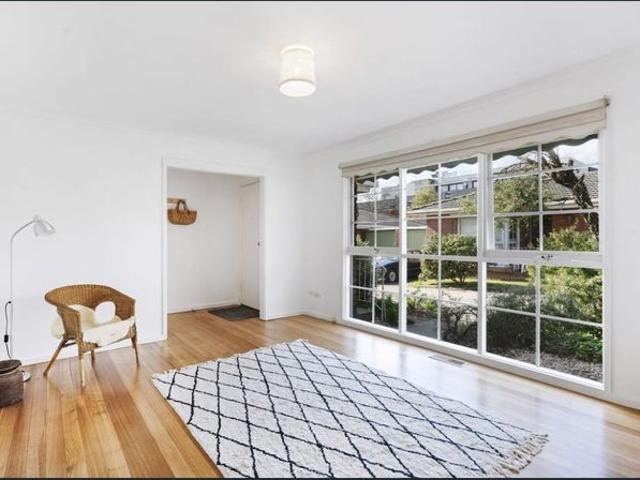 Effortless Living Close to Shops, Parks & Transport