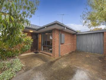 EFFORTLESS LIVING IN THE HEART OF TORQUAY