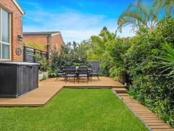 Effortless Living in a Peaceful Pocket
