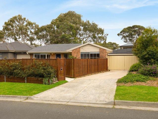 Effortless Living in a Peaceful Sunbury Pocket