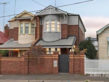 Effortless living in a perfect position