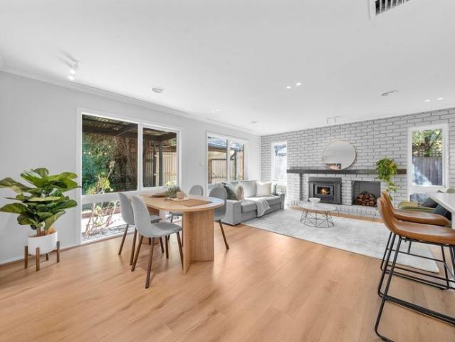 Effortless Living in a Prime Bayswater Pocket