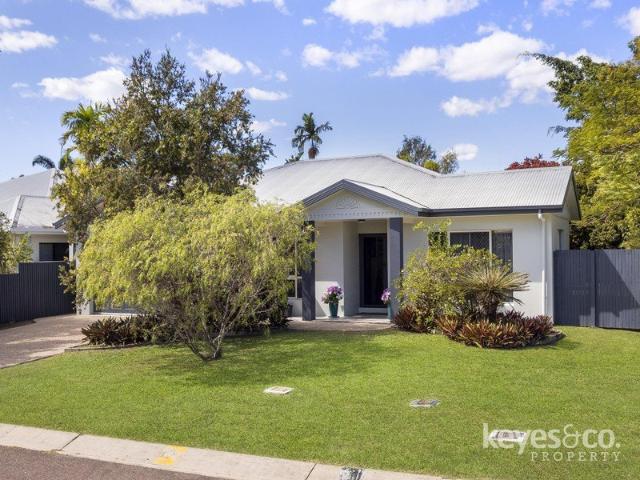 Effortless Living in a Quiet Douglas Pocket