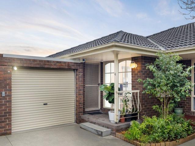 Effortless Living in an Unbeatable Lifestyle Setting