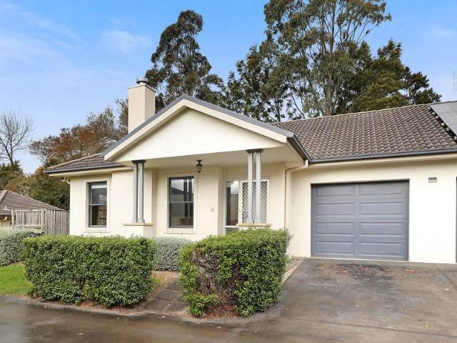 Effortless living, just moments from town centre
