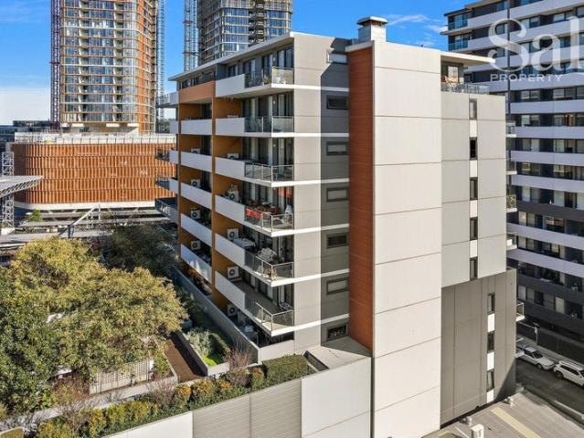Effortless Living on the Edge of the City