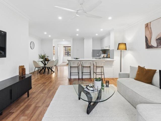 Effortless living overlooking Wellington Park