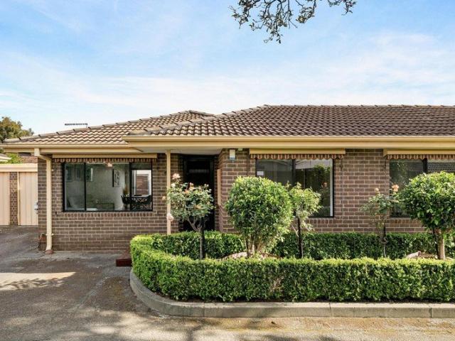 Effortless low maintenance living, updated with luxury inclusions