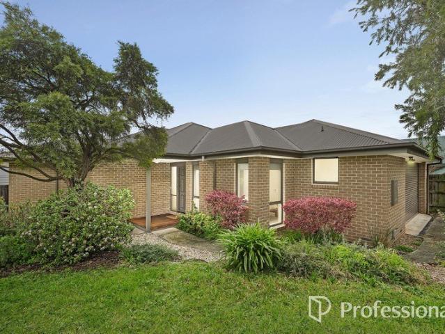 Effortless Single Level Living in a Prized Wandin North Location