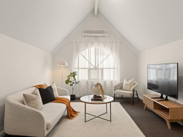 Effortless Urban Living No Strata Fees