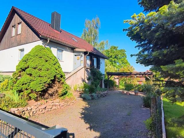 EFH Bad Tabarz • 114 m² • 870 m² Grundstück • provisionsfrei