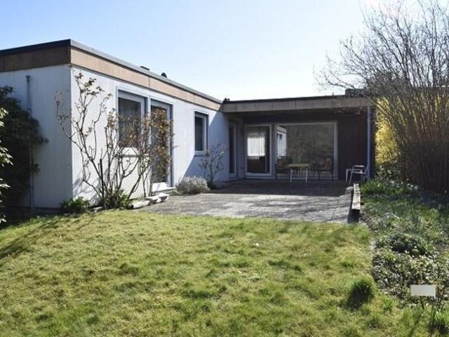 EFH Bungalow mit viel Potential in ruhiger Lage mit Garten