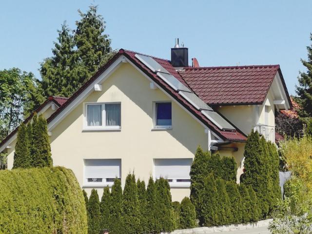 EFH & Garage + kl. Garten, Teilort Ehingen