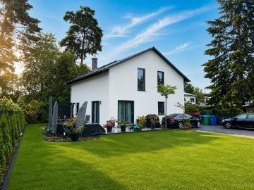 EFH Einfamilienhaus, freistehend, provisionsfrei!