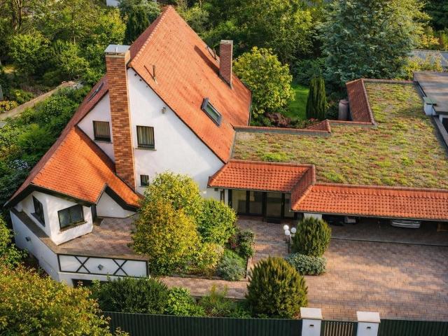 EFH für 2 4 Pers. u. großem Garten Nähe Fürth, Erlangen u. Nürnberg zu vermieten!