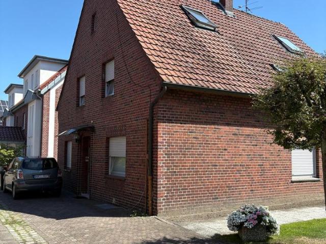 EFH modernisiert vermietet | Bruttomietrendite 5,5% | Maklerfrei