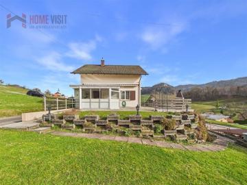 EFH mit Wintergarten und herrlicher Talsicht im Grünen