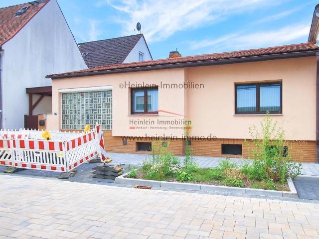 EFH Solarthermie 3 ZKBB G WC kl.Garten Wintergarten unterkellert Pfützenstr. Griesheim