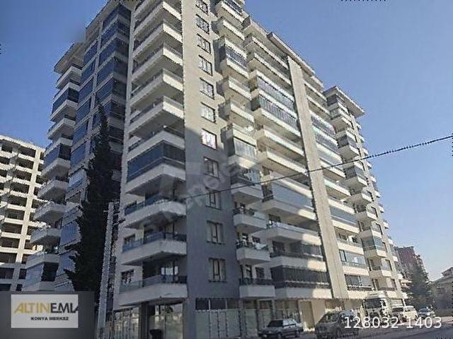 Şefik Can Şeker'de Arakat 3+1 Satılık Daire