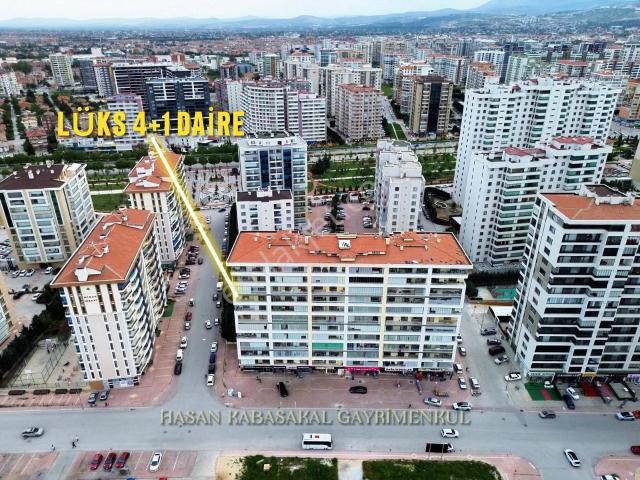 Şefikcan Parkına Yakın Kiralık 4+1 Lüks Daire / 8. Kat