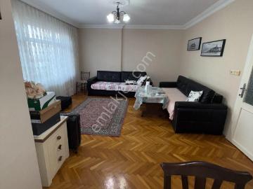 Efka Gayrimenkulden Yenibosnada Kiralık 130 M2 3+1 Eşyalı Daire