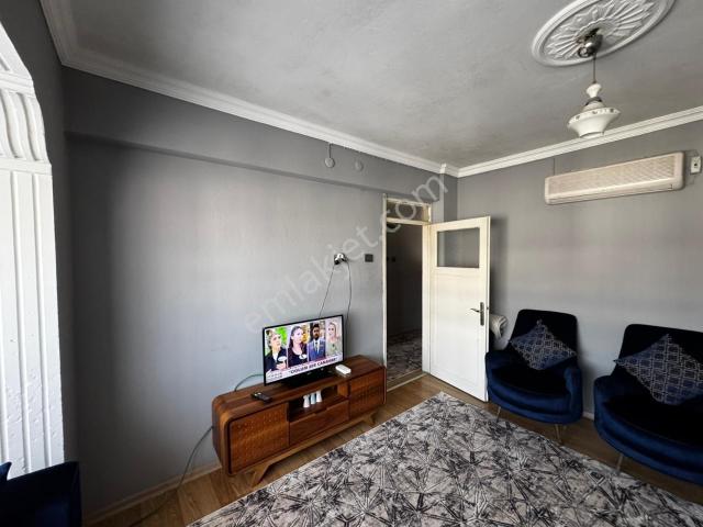 Efza Gayrimenkulden 13 Eylül Okulu Civarında Satılık 2+1 Daire